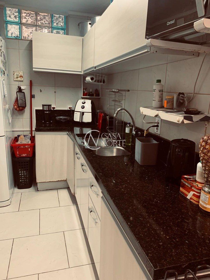 Apartamento à venda com 2 quartos, 62m², Rua General Neto no bairro Floresta em Porto Alegre