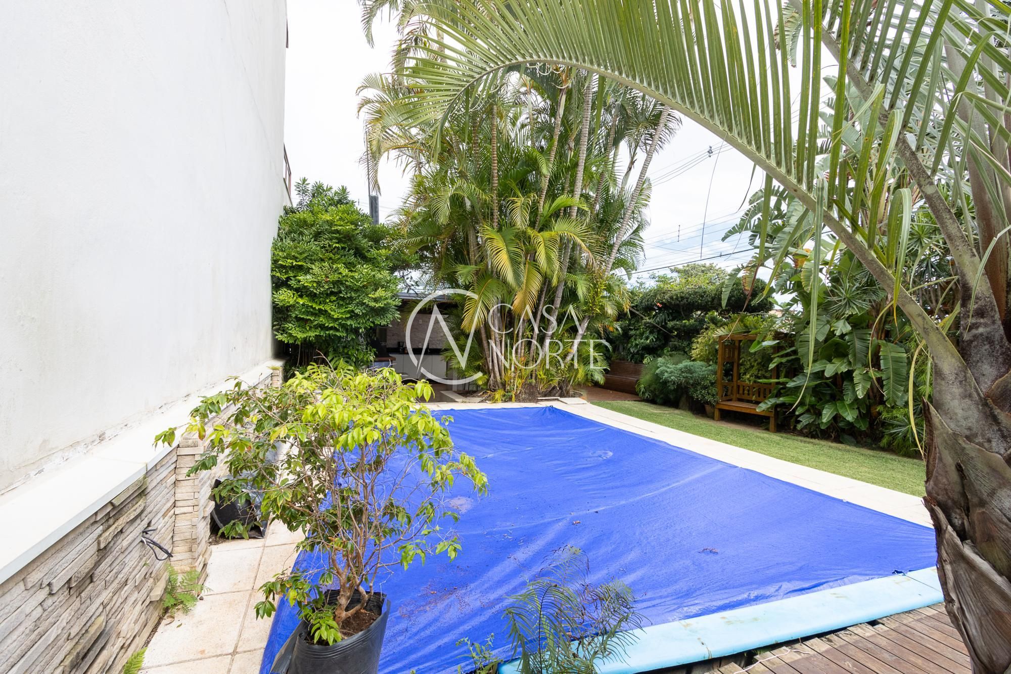 Casa à venda com 2 quartos, 109m², 1 suíte, 2 vagas, Rua Doutor Hermes Pacheco no bairro Aberta dos Morros em Porto Alegre