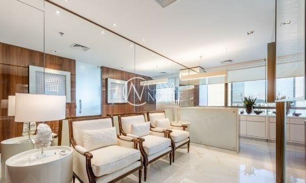 Sala Comercial à venda , 53m², 1 vaga, Avenida Ipiranga no bairro Praia de Belas em Porto Alegre
