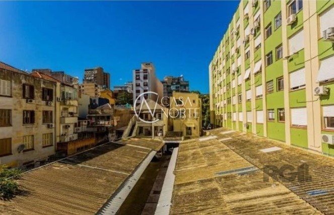 Apartamento à venda com 1 quarto, 49m², Rua dos Andradas no bairro Centro Histórico em Porto Alegre