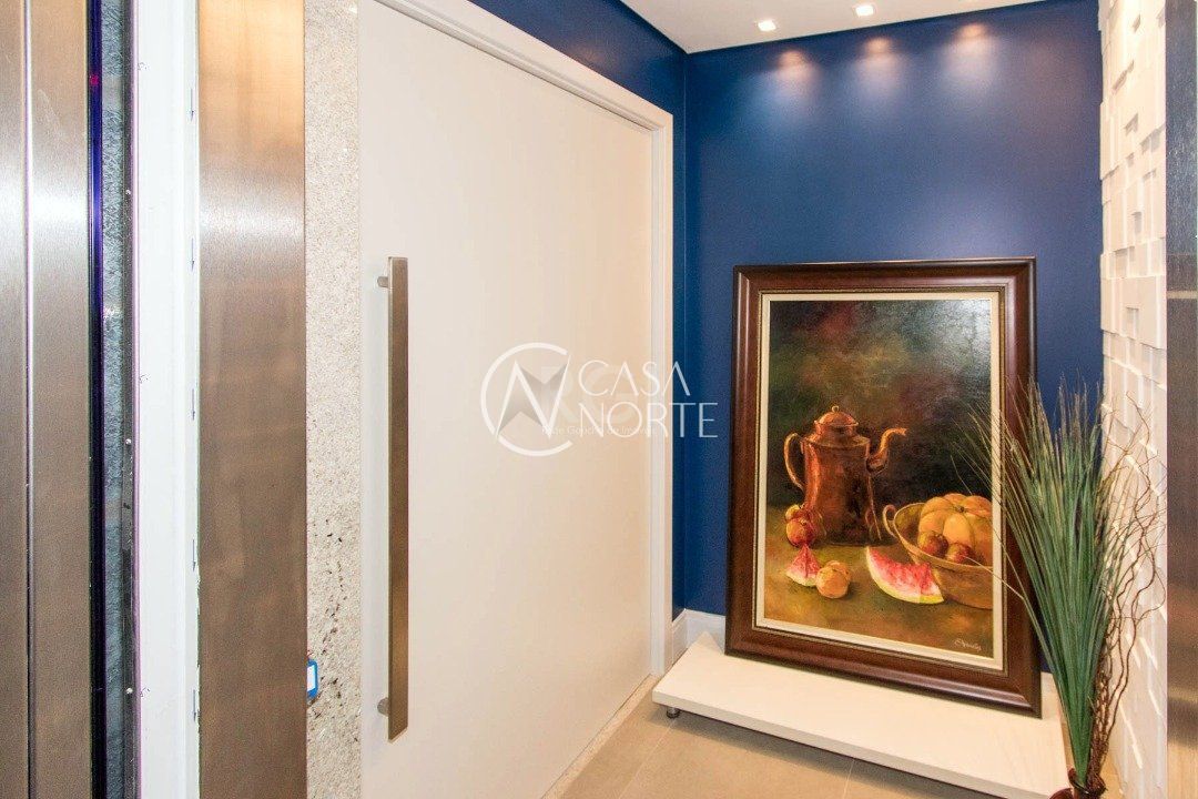 Apartamento à venda com 3 quartos, 230m², 3 suítes, 2 vagas, Rua Dona Augusta no bairro Menino Deus em Porto Alegre