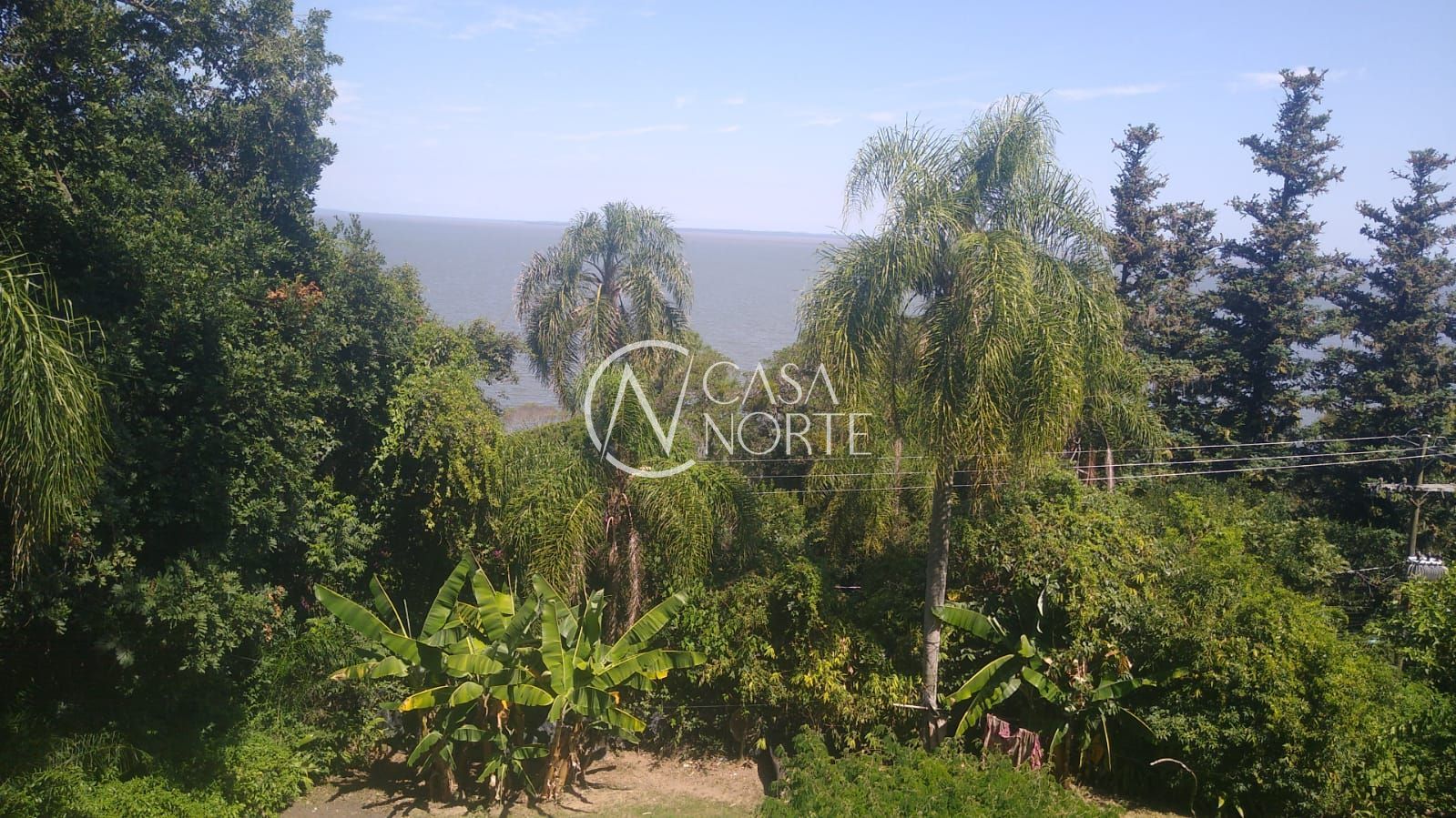 Sítio à venda com 3 quartos, 240m², 2 suítes, 6 vagas, Estrada Retiro da Ponta Grossa no bairro Ponta Grossa em Porto Alegre