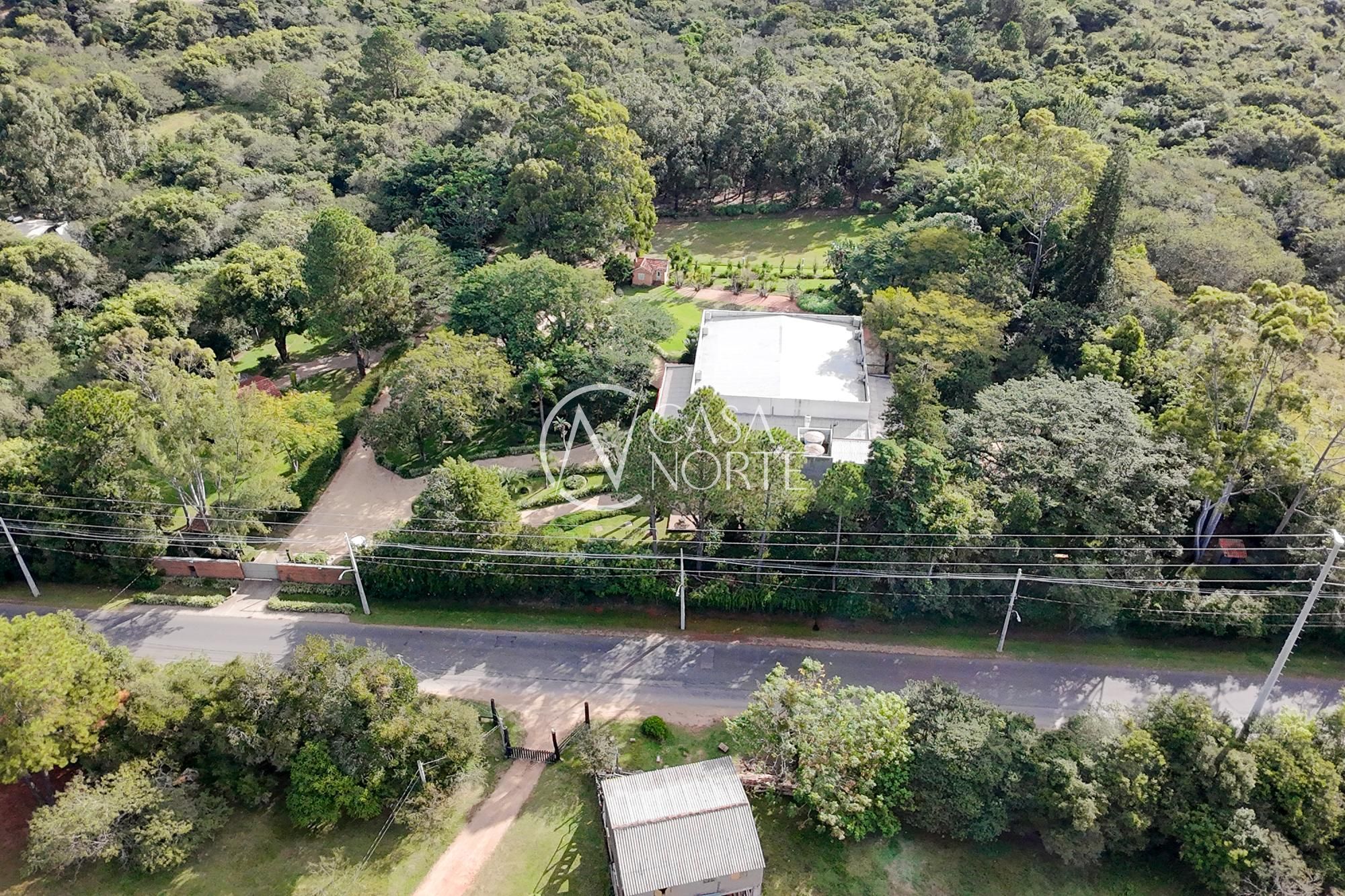 Sítio à venda , 1100m², Rua Darcy Pereira Pozzi no bairro Chapéu do Sol em Porto Alegre