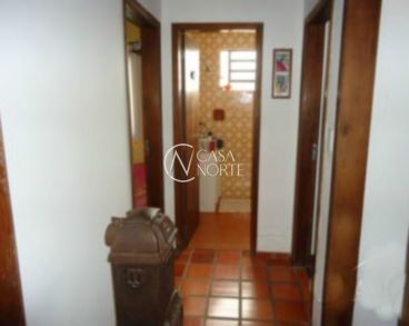 Casa à venda com 3 quartos, 174m², 1 suíte, Avenida Joaquim Martins da Silva no bairro Belém Novo em Porto Alegre