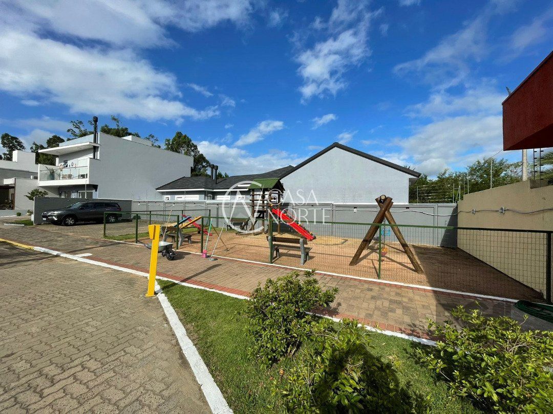 Terreno à venda  com 180m², Rua Carlos Maximiliano Fayet no bairro Hípica em Porto Alegre