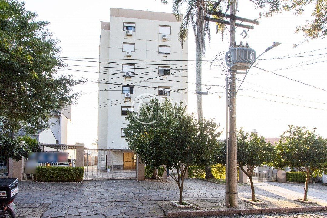 Apartamento à venda com 3 quartos, 88m², 1 suíte, 1 vaga, Rua Frederico Etzberger no bairro Nonoai em Porto Alegre