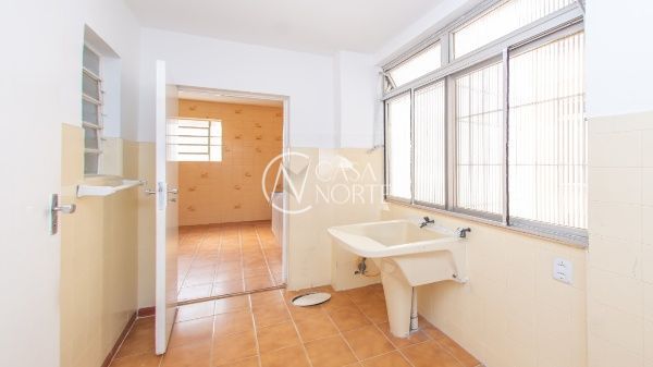 Apartamento à venda com 3 quartos, 97m², 1 suíte, 1 vaga, Rua Ramiro Barcelos no bairro Bom Fim em Porto Alegre