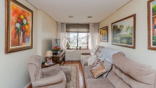 Cobertura à venda com 3 quartos, 202m², 1 suíte, 2 vagas, Rua Comendador Rheingantz no bairro Mont Serrat em Porto Alegre