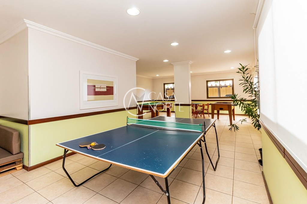 Apartamento à venda com 2 quartos, 90m², 1 suíte, 2 vagas, Avenida Grécia no bairro Passo da Areia em Porto Alegre