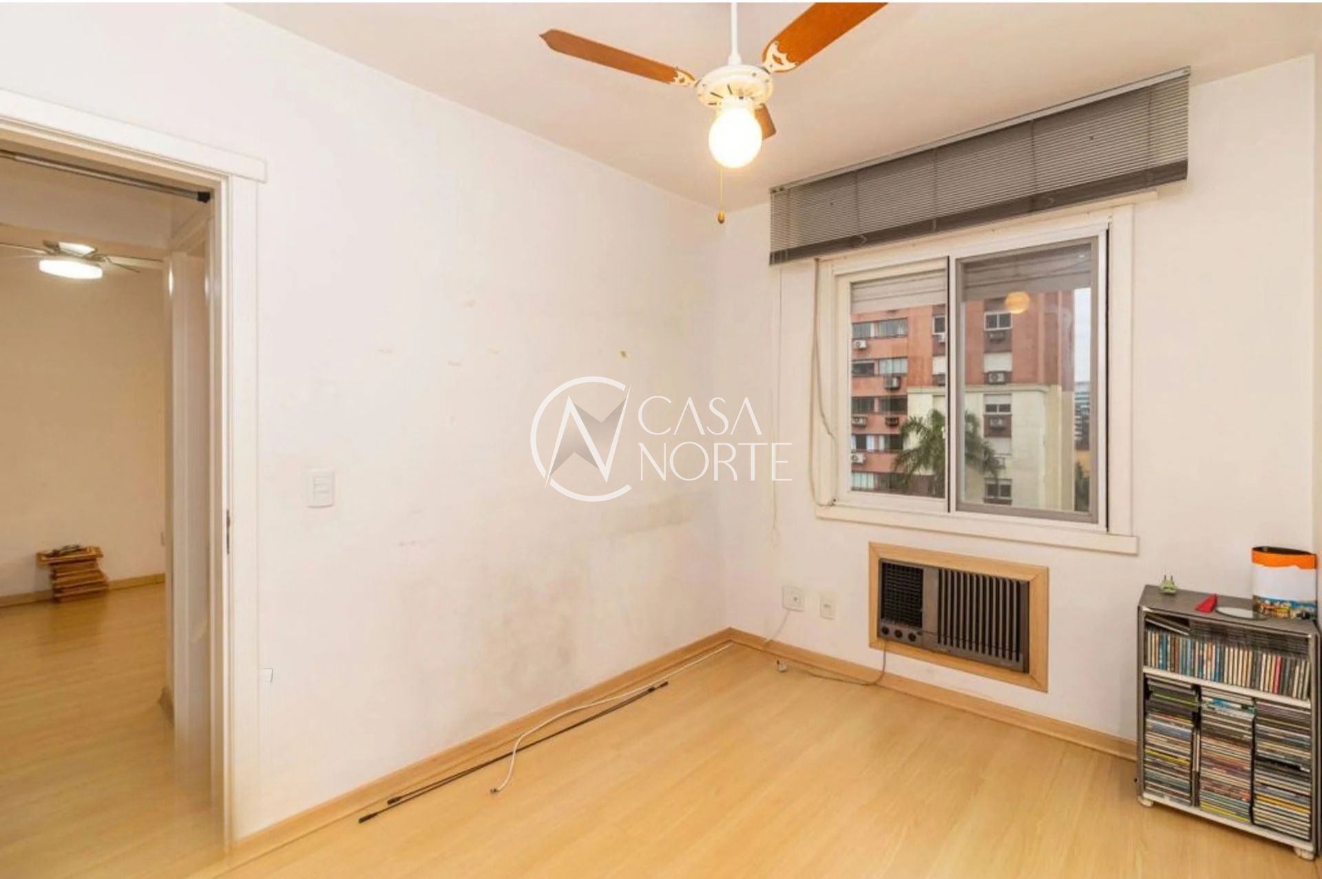 Apartamento à venda com 2 quartos, 58m², 1 vaga, Avenida General Barreto Viana no bairro Chácara das Pedras em Porto Alegre