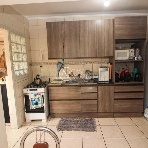 Apartamento à venda com 2 quartos, 84m², 1 vaga, Rua Barão de Teffe no bairro Menino Deus em Porto Alegre