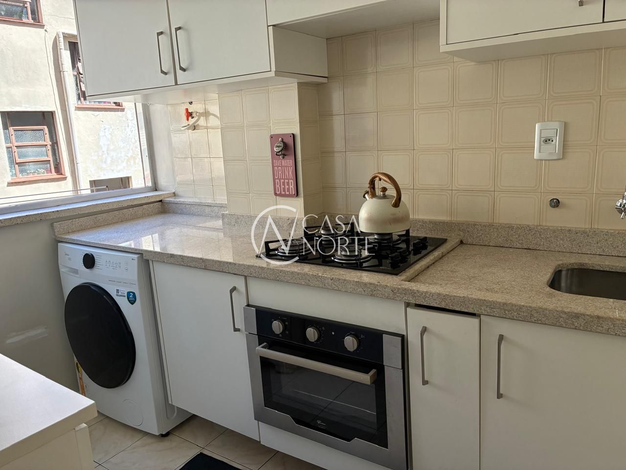 Apartamento à venda com 1 quarto, 40m², 1 vaga, Rua Pedro Chaves Barcelos no bairro Auxiliadora em Porto Alegre