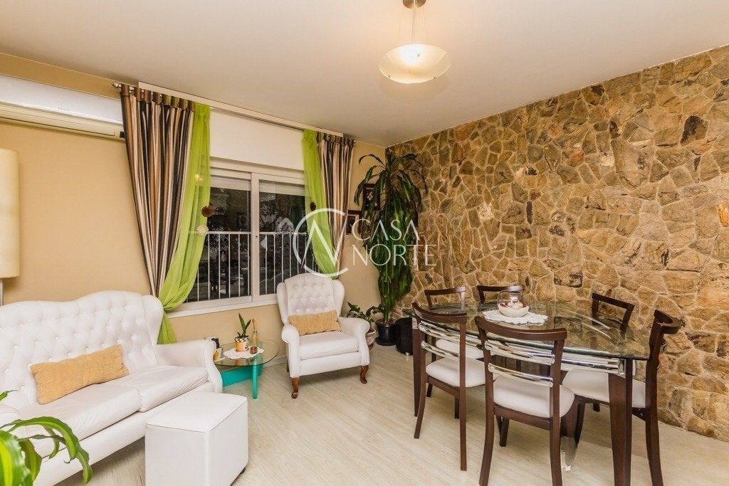 Apartamento à venda com 2 quartos, 74m², 1 vaga, Rua Luzitana no bairro Higienópolis em Porto Alegre