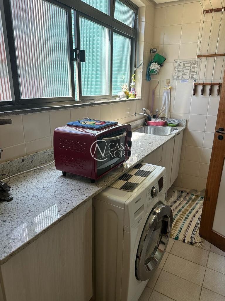 Apartamento à venda com 3 quartos, 123m², 1 suíte, 2 vagas, Rua Cabral no bairro Rio Branco em Porto Alegre