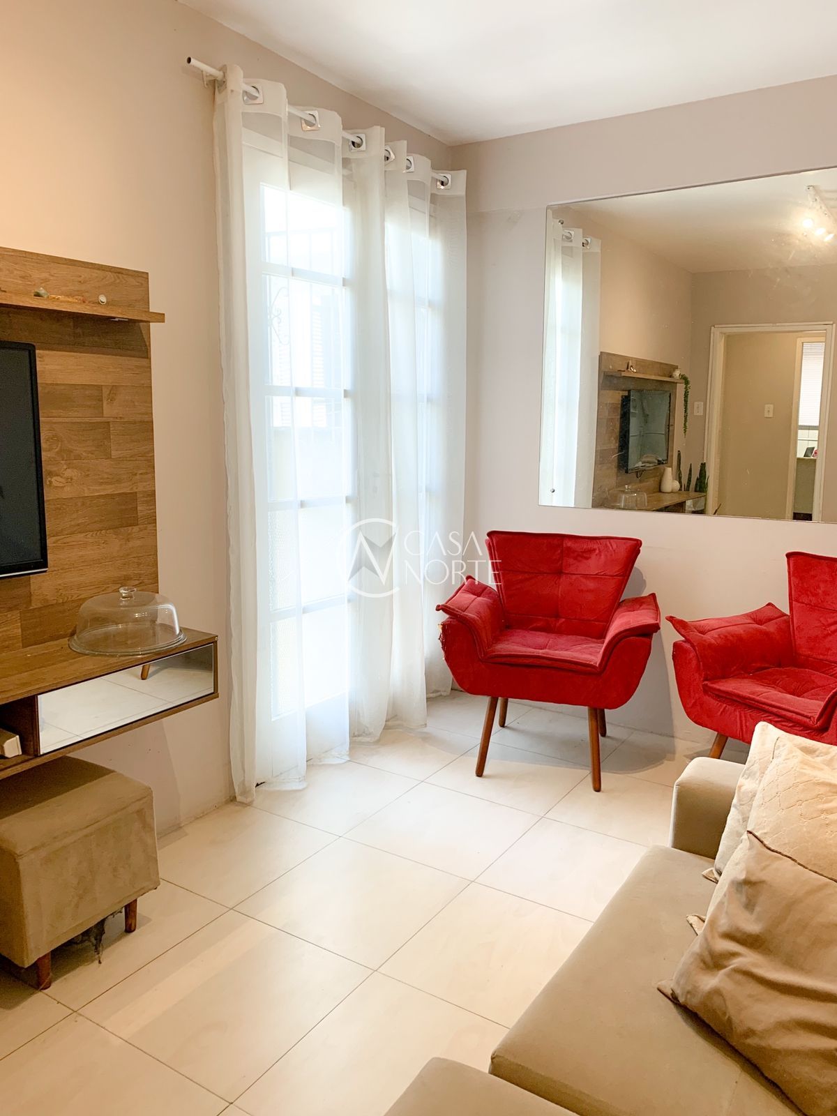 Apartamento à venda com 3 quartos, 61m², Rua Coronel Jaime da Costa Pereira no bairro Santana em Porto Alegre