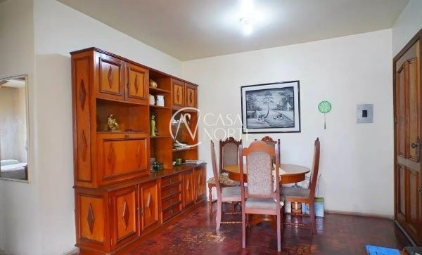 Apartamento à venda com 2 quartos, 58m², 1 vaga, Rua Coronel João Corrêa no bairro Passo da Areia em Porto Alegre