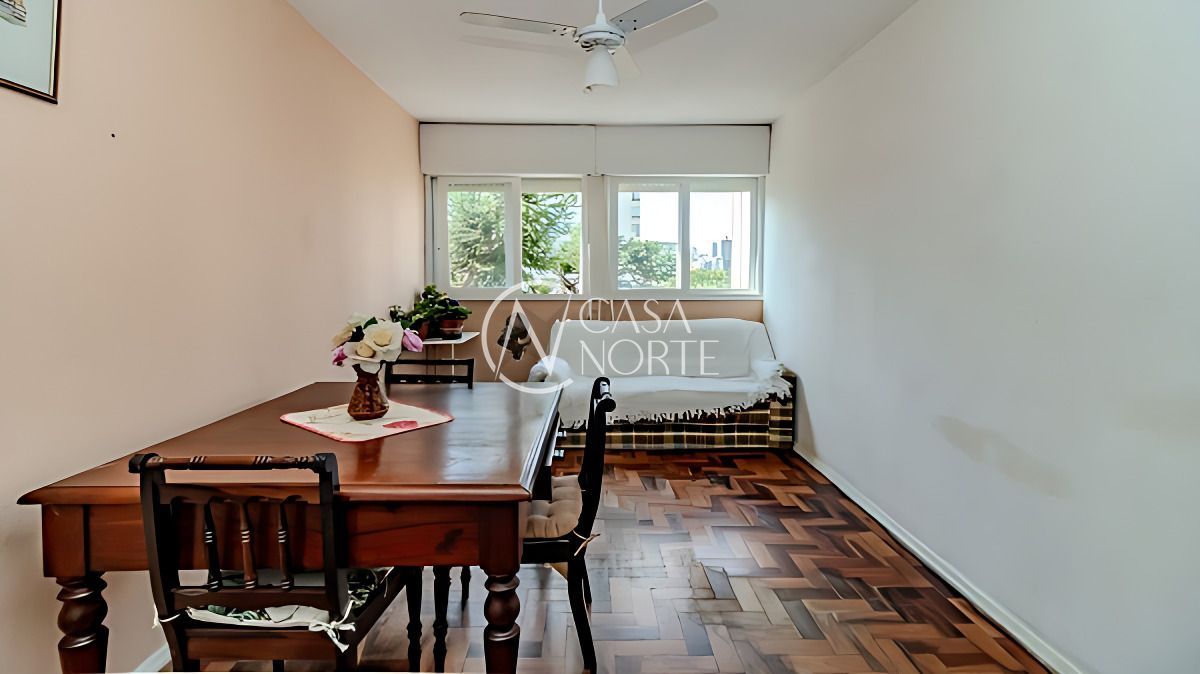 Apartamento à venda com 3 quartos, 68m², Guilherme Alves no bairro Petrópolis em Porto Alegre