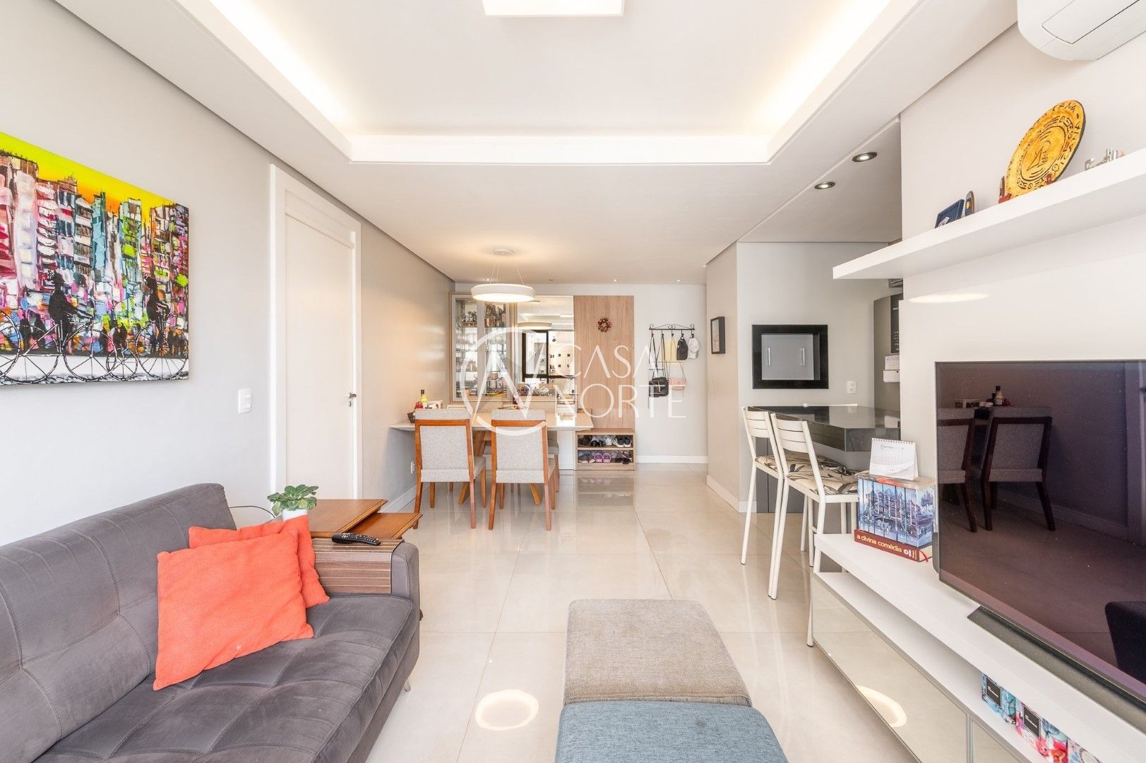 Apartamento à venda com 3 quartos, 78m², 1 suíte, 2 vagas, Rua Jari no bairro Passo da Areia em Porto Alegre