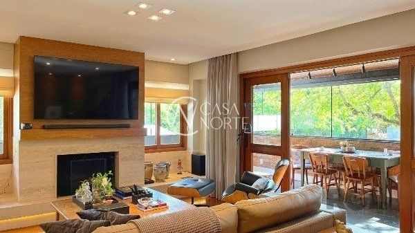 Apartamento à venda com 4 quartos, 335m², 1 suíte, 4 vagas, Rua Coronel Bordini no bairro Auxiliadora em Porto Alegre