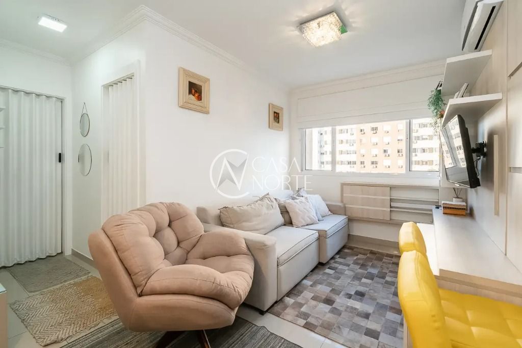 Apartamento à venda com 2 quartos, 55m², 1 vaga, Rua Antônio Joaquim Mesquita no bairro Passo da Areia em Porto Alegre