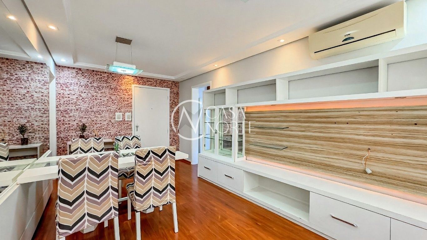 Apartamento à venda com 2 quartos, 57m², 1 vaga, Rua Anita Garibaldi no bairro Boa Vista em Porto Alegre