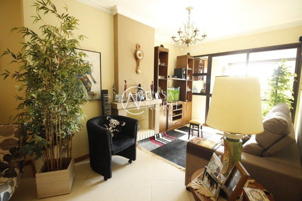 Apartamento à venda com 3 quartos, 121m², 1 suíte, 2 vagas, Rua Faria Santos no bairro Petrópolis em Porto Alegre