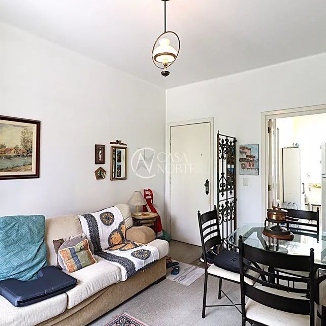 Apartamento à venda com 2 quartos, 60m², Rua Artigas no bairro Petrópolis em Porto Alegre