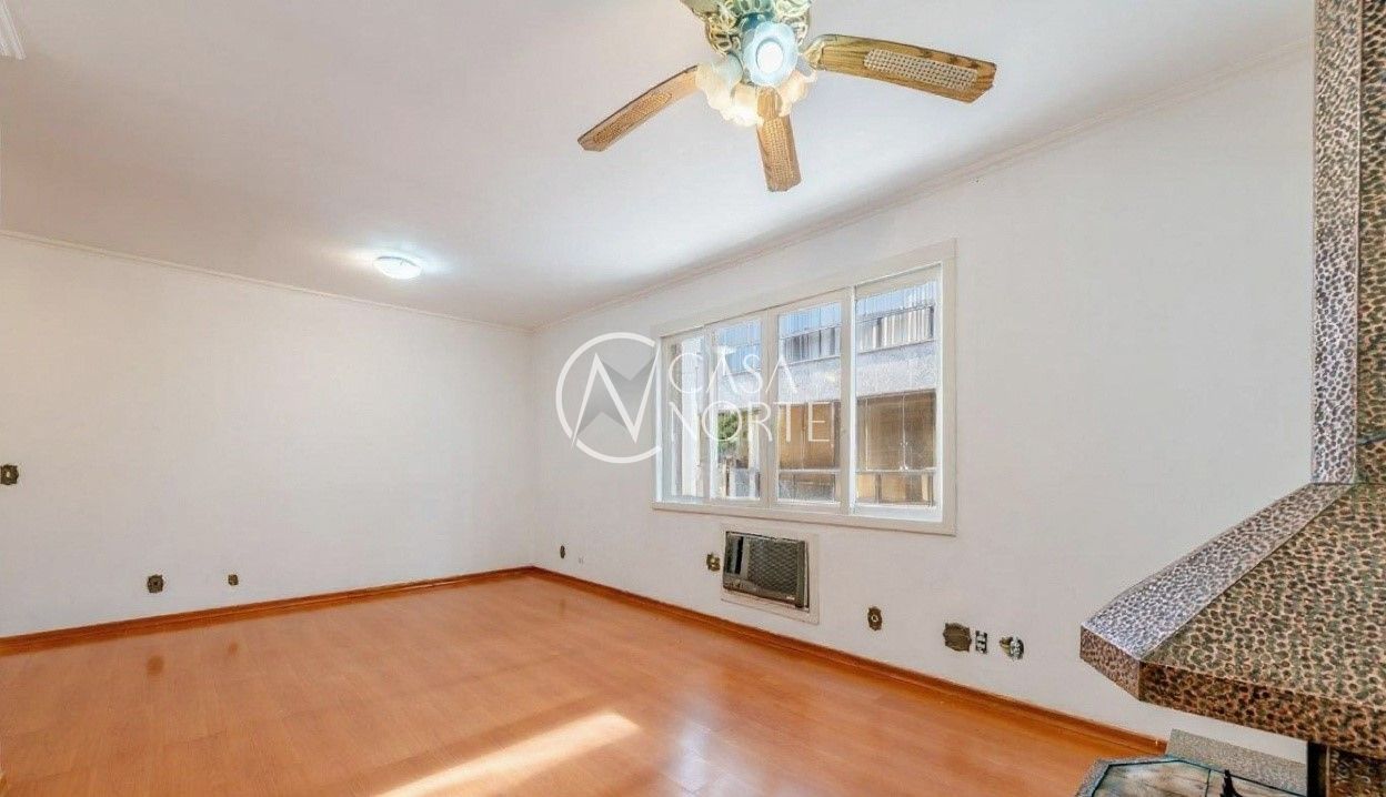 Apartamento à venda com 3 quartos, 110m², 1 suíte, 1 vaga, Rua Coronel Aurélio Bitencourt no bairro Rio Branco em Porto Alegre