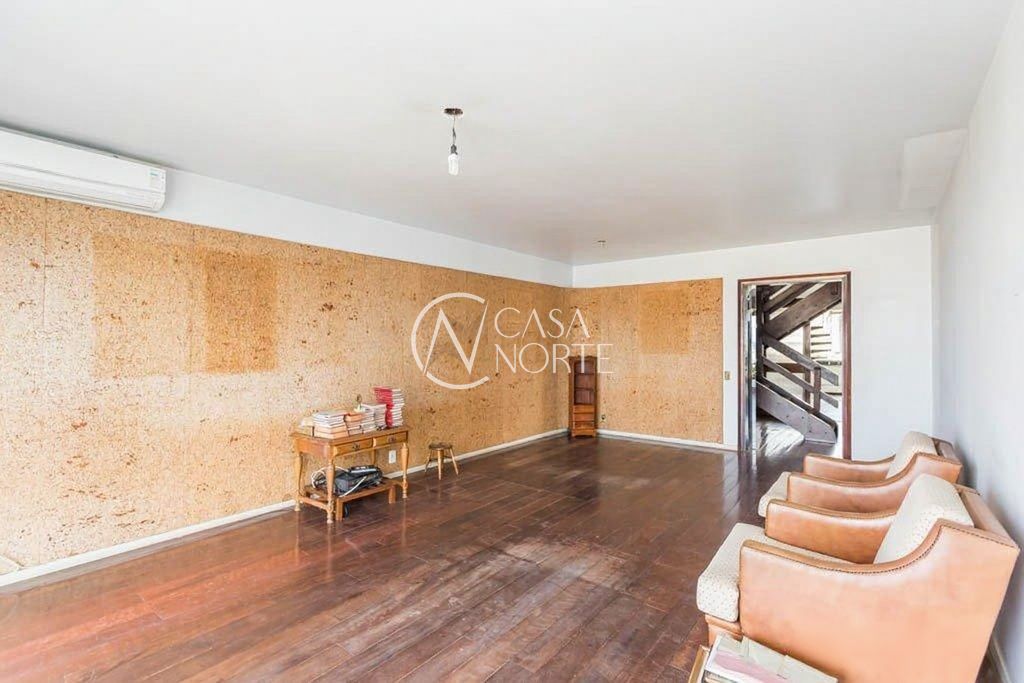 Cobertura à venda com 3 quartos, 283m², 1 suíte, 2 vagas, Avenida Palmeira no bairro Petrópolis em Porto Alegre