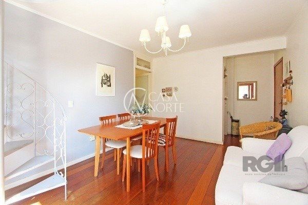 Cobertura à venda com 3 quartos, 220m², 1 suíte, Rua General Neto no bairro Floresta em Porto Alegre