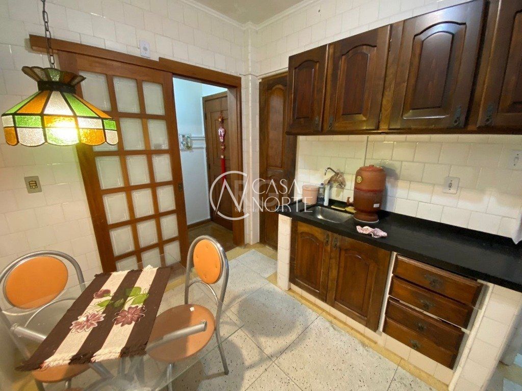 Apartamento à venda com 2 quartos, 97m², Rua General João Telles no bairro Bom Fim em Porto Alegre