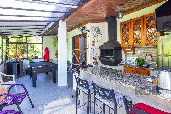 Cobertura à venda com 3 quartos, 100m², 1 suíte, 2 vagas, Avenida Lageado no bairro Petrópolis em Porto Alegre