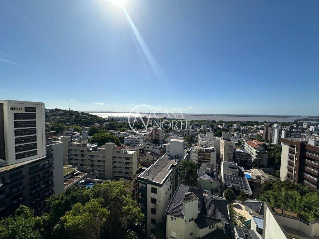 Apartamento à venda com 3 quartos, 92m², 1 suíte, 2 vagas, Rua Dona Gabriela no bairro Menino Deus em Porto Alegre