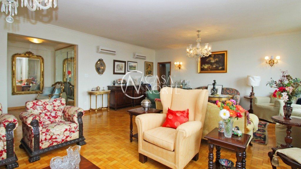 Apartamento à venda com 4 quartos, 207m², 1 vaga, Praça Dom Feliciano no bairro Centro Histórico em Porto Alegre