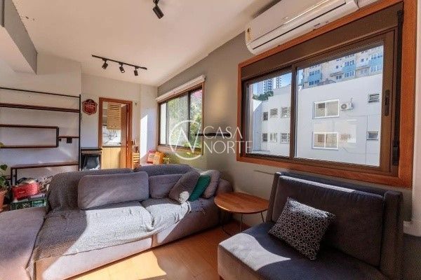 Apartamento à venda com 2 quartos, 73m², 1 suíte, 1 vaga, Vicente da Fontoura no bairro Rio Branco em Porto Alegre