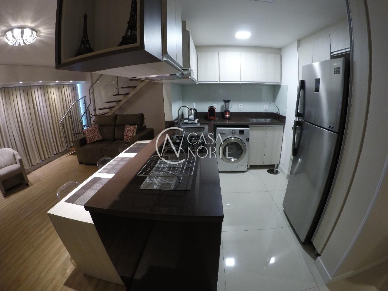Duplex à venda com 1 quarto, 63m², 1 suíte, 2 vagas, Avenida Borges de Medeiros no bairro Praia de Belas em Porto Alegre