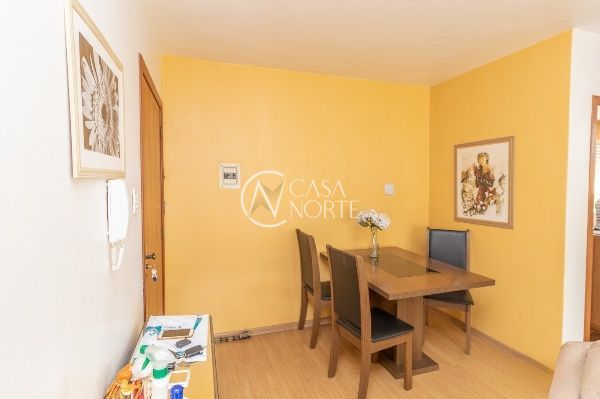 Apartamento à venda com 2 quartos, 62m², 1 vaga, Rua Valparaíso no bairro Jardim Botânico em Porto Alegre