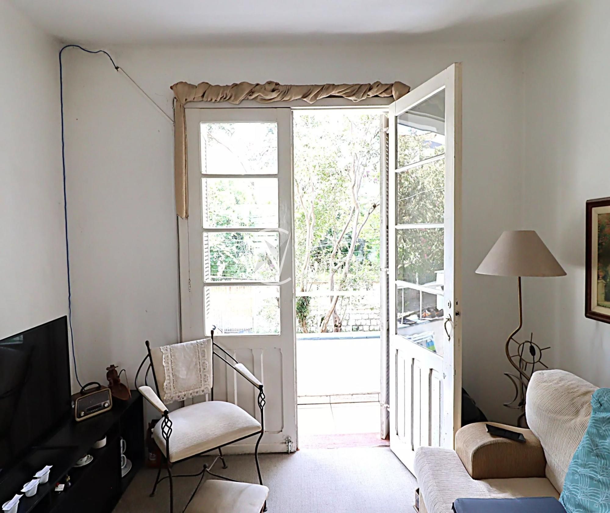 Apartamento à venda com 2 quartos, 60m², Rua Artigas no bairro Petrópolis em Porto Alegre