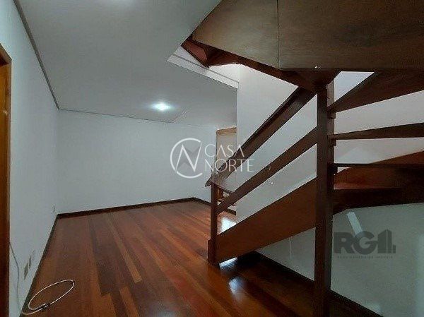 Cobertura à venda com 2 quartos, 115m², 1 vaga, Rua Sinimbú no bairro Petrópolis em Porto Alegre