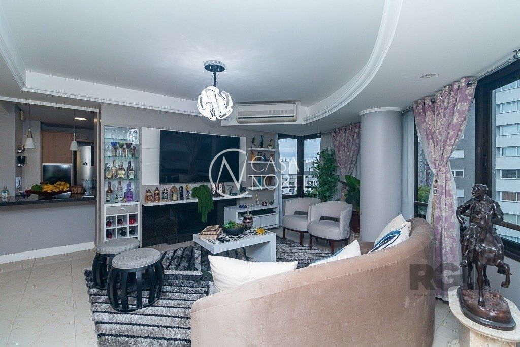 Apartamento à venda com 3 quartos, 104m², 1 suíte, 2 vagas, Rua Engenheiro Adolfo Stern no bairro Bela Vista em Porto Alegre