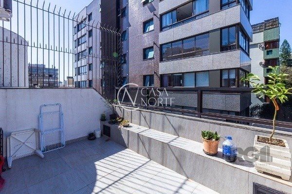 Cobertura à venda com 3 quartos, 100m², 1 suíte, 2 vagas, Avenida Lageado no bairro Petrópolis em Porto Alegre