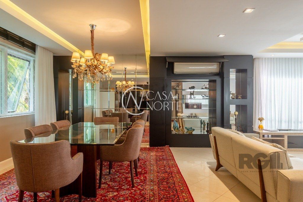 Apartamento à venda com 3 quartos, 271m², 3 suítes, 3 vagas, Alameda Emílio de Menezes no bairro Três Figueiras em Porto Alegre