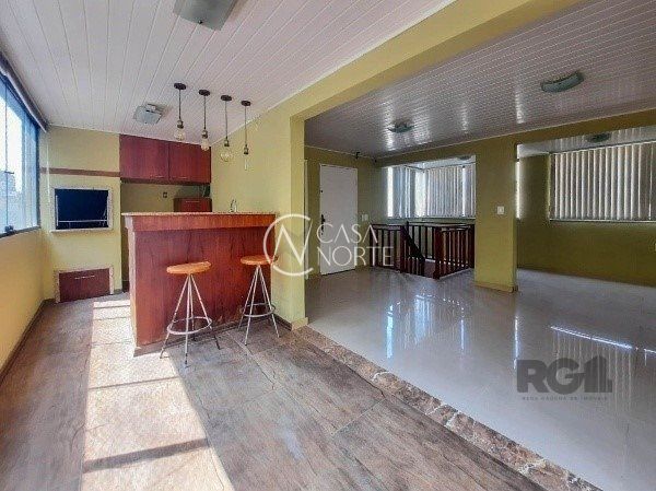 Cobertura à venda com 2 quartos, 134m², 1 suíte, 1 vaga, Rua Vicente da Fontoura no bairro Rio Branco em Porto Alegre