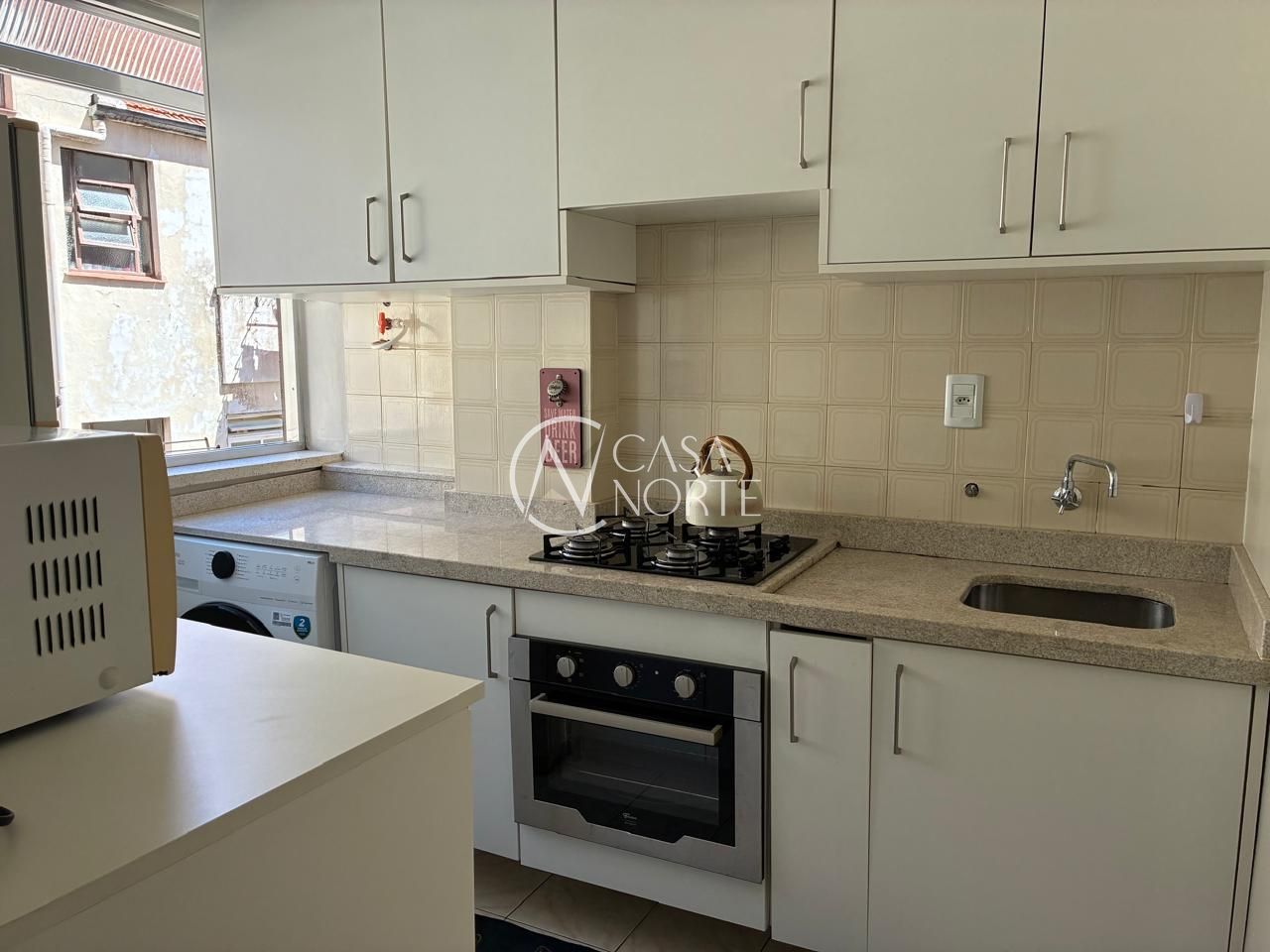 Apartamento à venda com 1 quarto, 40m², 1 vaga, Rua Pedro Chaves Barcelos no bairro Auxiliadora em Porto Alegre