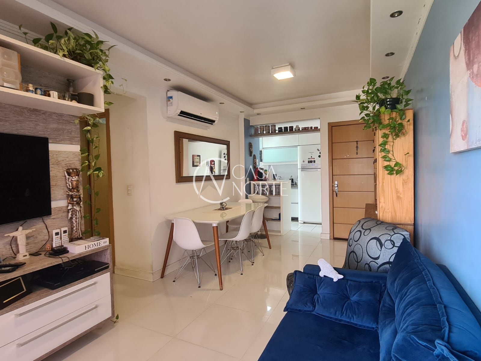 Apartamento à venda com 3 quartos, 71m², 1 suíte, 2 vagas, Rua Professor Cristiano Fischer no bairro Partenon em Porto Alegre