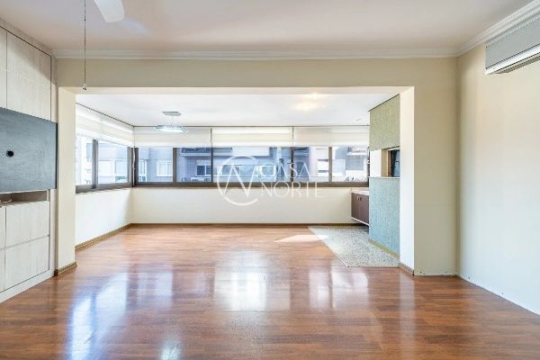 Apartamento à venda com 3 quartos, 106m², 1 suíte, 2 vagas, Rua Barão de Ubá no bairro Bela Vista em Porto Alegre