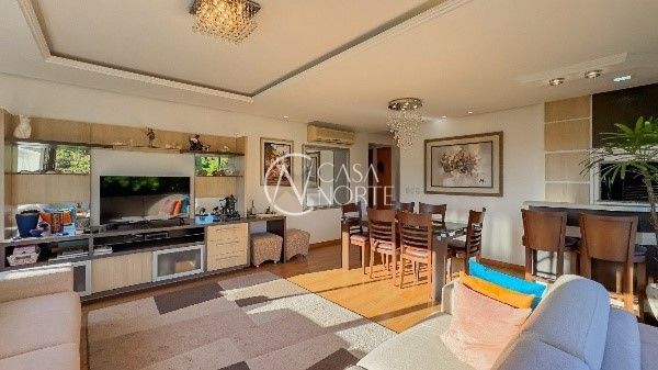 Apartamento à venda com 3 quartos, 114m², 1 suíte, 2 vagas, Rua Felicíssimo de Azevedo no bairro Auxiliadora em Porto Alegre