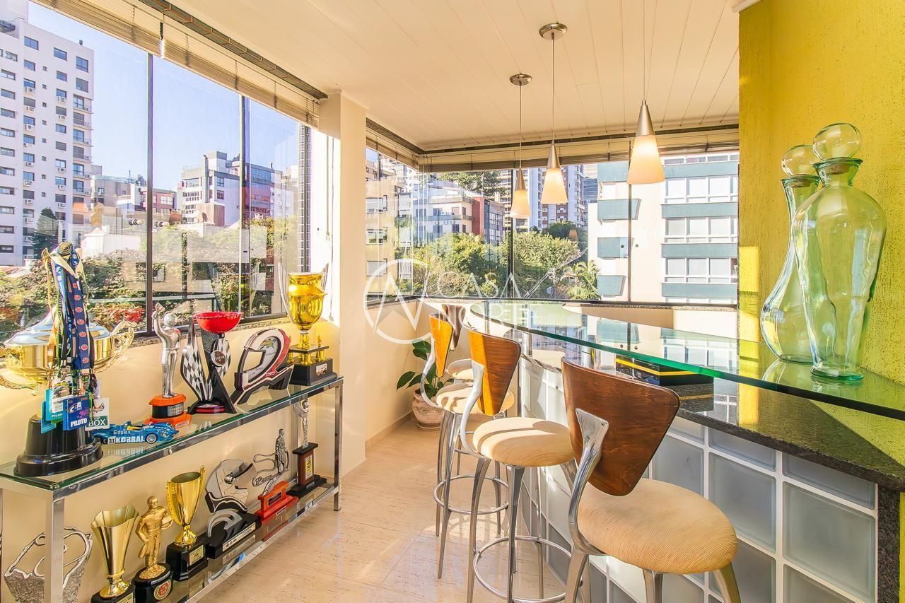 Apartamento à venda com 3 quartos, 113m², 1 suíte, 2 vagas, Rua Doutor Freire Alemão no bairro Mont Serrat em Porto Alegre