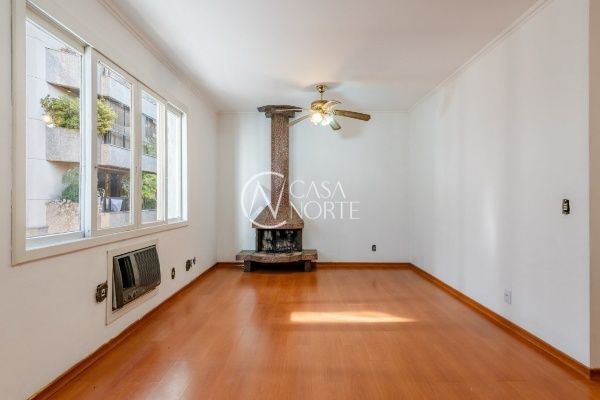 Apartamento à venda com 3 quartos, 110m², 1 suíte, 1 vaga, Rua Coronel Aurélio Bitencourt no bairro Rio Branco em Porto Alegre