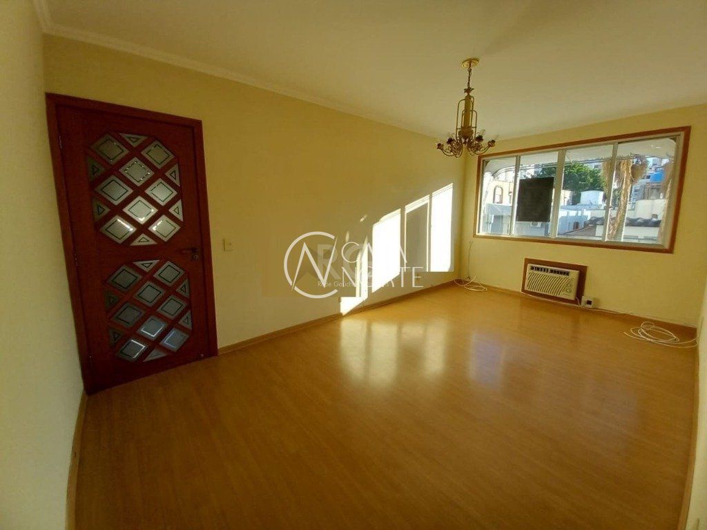 Apartamento à venda com 2 quartos, 72m², 1 vaga, Rua Anita Garibaldi no bairro Mont Serrat em Porto Alegre